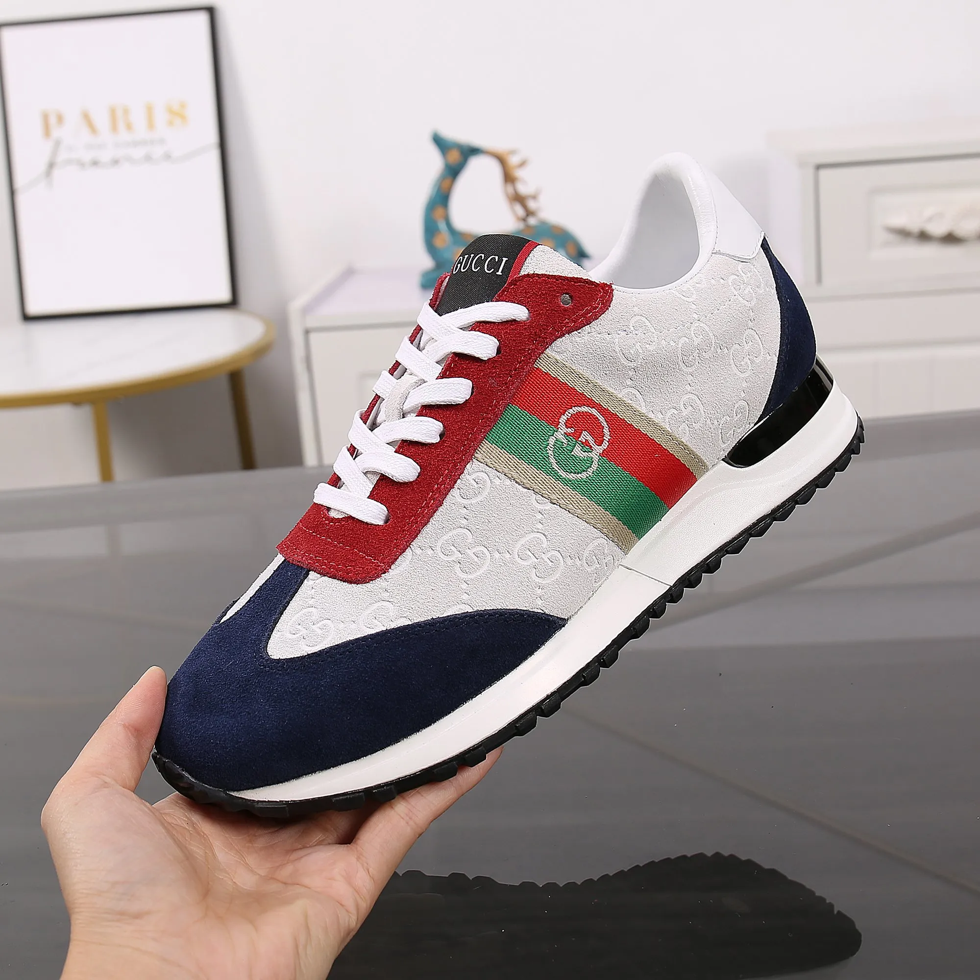 Factory price: 400💰New model is here again! [Gucci Sports Men's Shoes] Gucci fashionable casual men's shoes🇨🇳Original 1:1 mold, new model debuts first💯Not high-profile but avant-garde, simple, low-key and fashionable, super versatile style🌿Made of original cowhide➕Sheepskin lining🎋The version is comfortable on the feet, first-class workmanship🍍Number: 38-44, customized 45